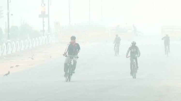 दिल्ली नॉनस्टॉप 100