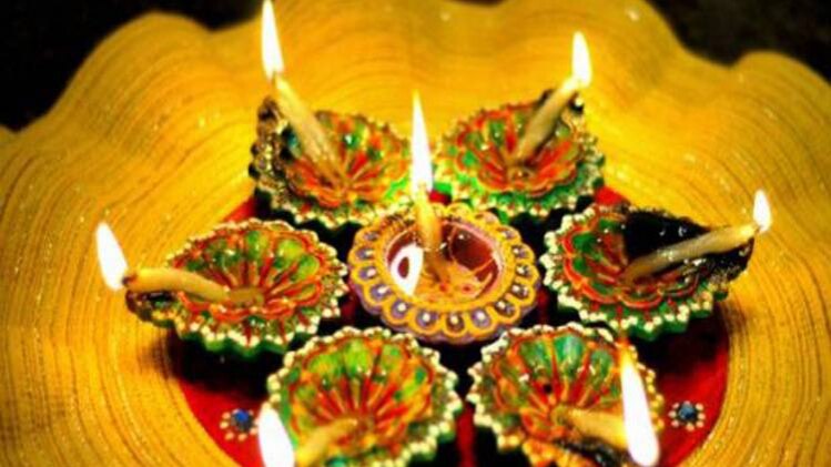 दिवाली की रात होती है खास, जानिए पूजन का शुभ मुहूर्त