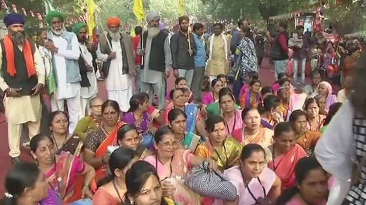 10 मिनट 50 खबरें