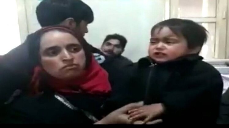 पैलेट गन की शिकार हुई 19 माह की बच्ची