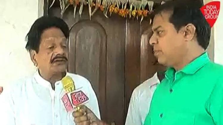 पूर्व सांसद कंकर मुंजारे