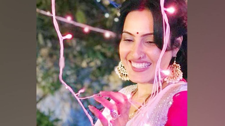 सास बहू और बेटियां