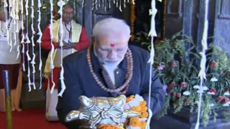 नॉनस्टॉप 100: दिवाली पर पीएम मोदी ने बाबा केदारनाथ के किए दर्शन