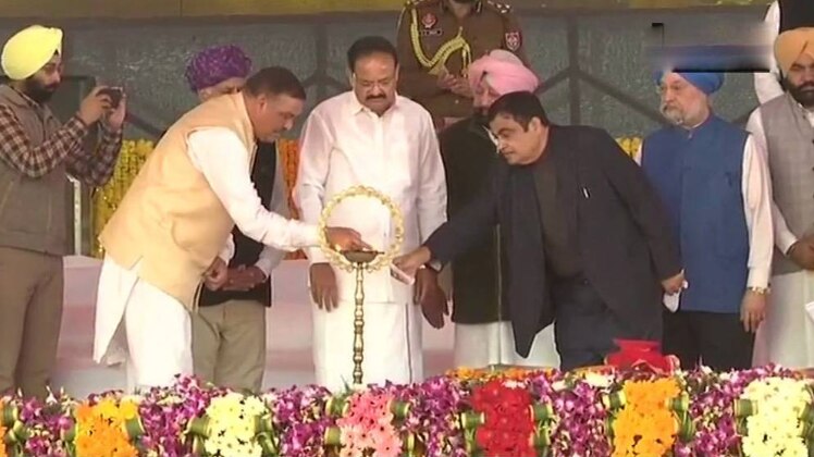 नॉनस्टॉप 100