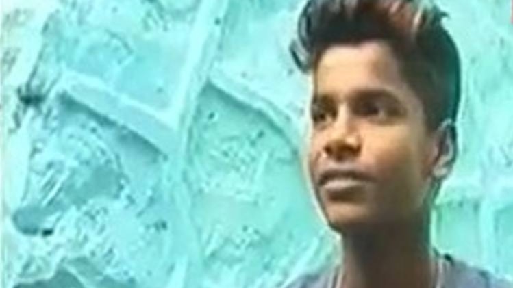 रोड रैपर सुमि‍त (Video Screenshot)