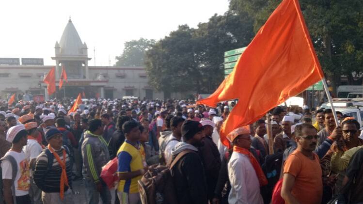 आयोध्या में शिवसैनिक (तस्वीर- Harish Kandpal)