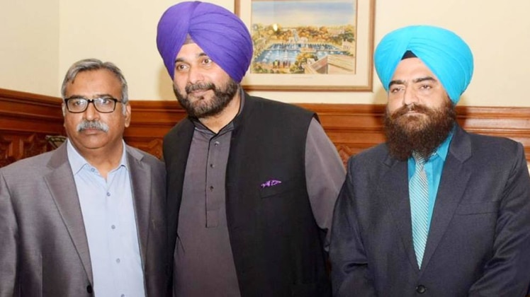 100 शहर 100 खबर