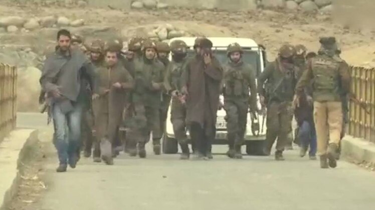 सुरक्षाबलों ने आतंकियों को मार गिराया