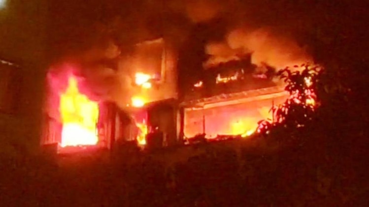 नॉनस्टॉप 100