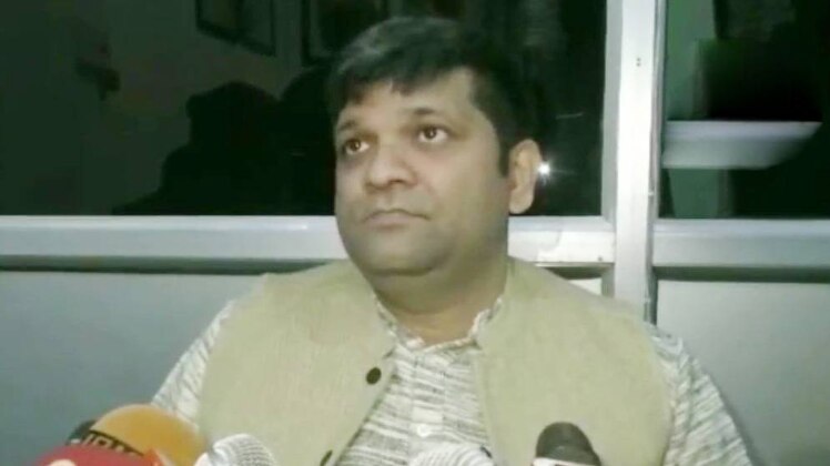 नॉनस्टॉप 100