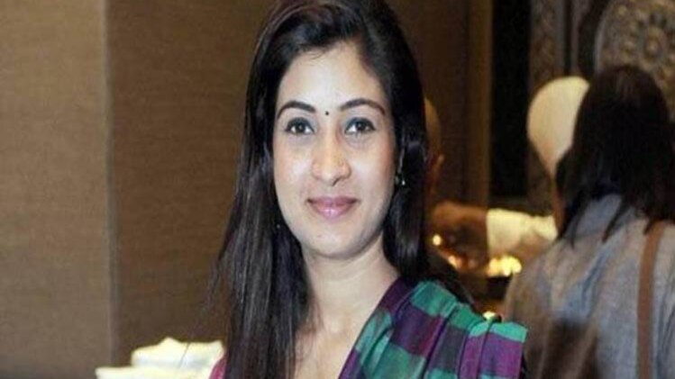 नॉनस्टॉप 100:  अलका लांबा की AAP से छुट्टी