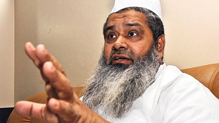 बदरुद्दीन अजमल (तस्वीर- PTI)