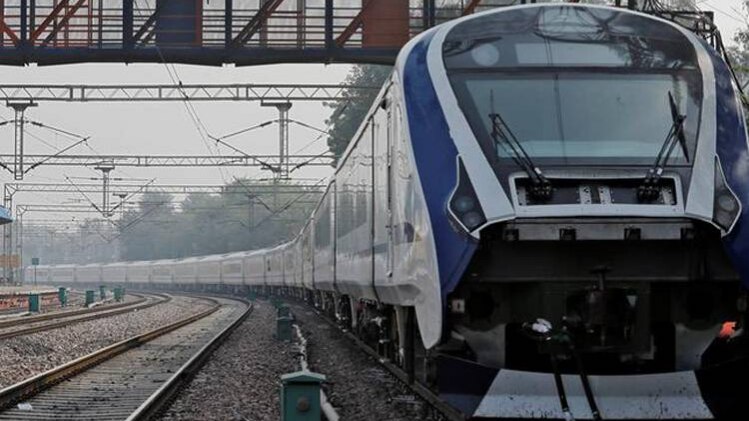 ट्रेन-18 (फोटो-रॉयटर्स)