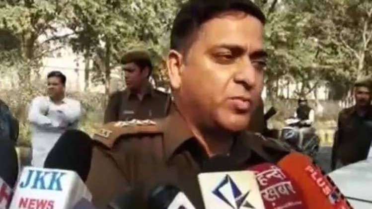 CID: नोएडा एनकाउंटर में एक बदमाश को लगी गोली