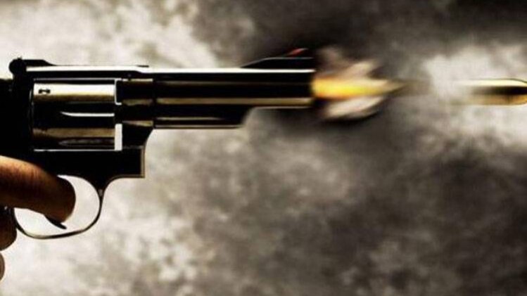 बीजेपी सांसद के रिश्तेदार पर दिनदहाड़े फायरिंग.(प्रतीकात्मक फोटो)