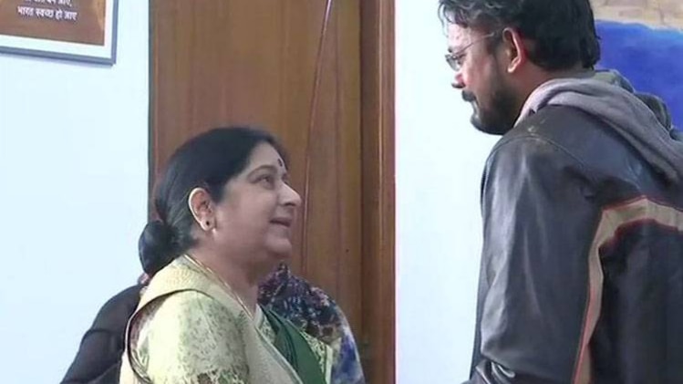 सुषमा स्वराज और हामिद अंसारी (फोटो-ANI)