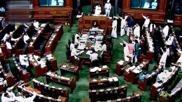 10 मिनट 50 खबरें