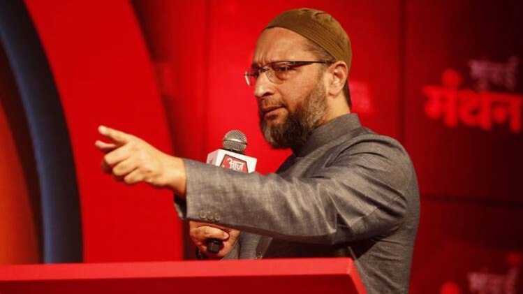 ओवैसी ने पुलिस से पूछा- नमाज़ से क्यों लगा खतरा?