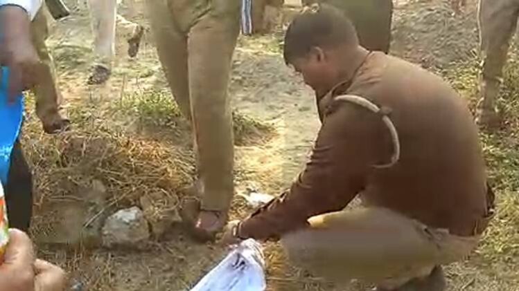 PCR: क्या बाप ने किया 17 दिन की मासूम का कत्ल?