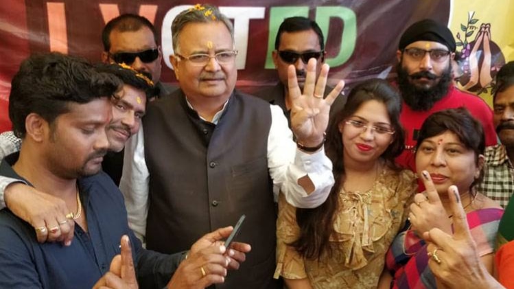 छत्तीसगढ़ के सीएम रमन सिंह (फाइल फोटो)