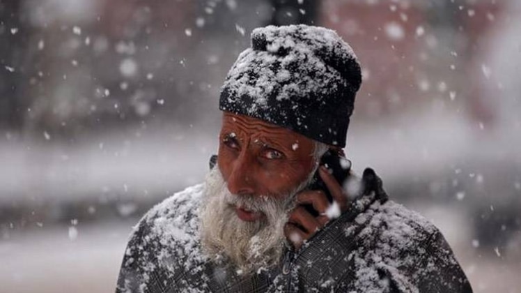 बर्फबारी