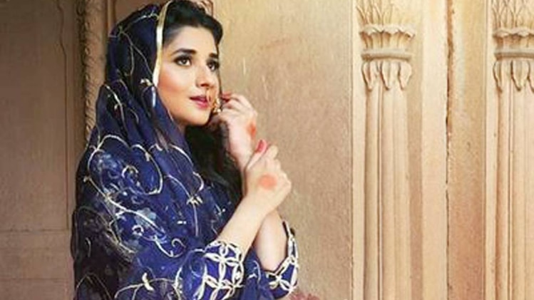 सास बहू और बेटियां