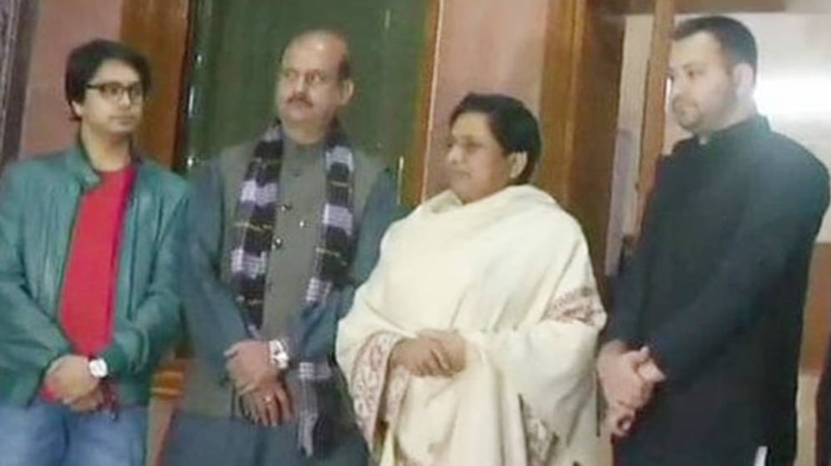 क्रांतिकारी बहुत क्रांतिकारी