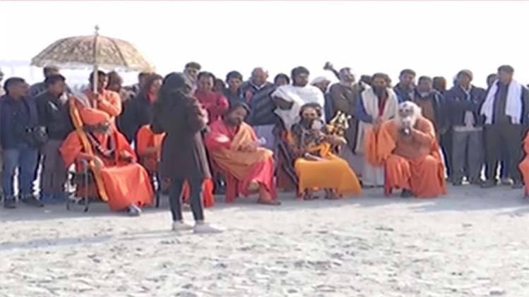 राम मंदिर पर फिर तारीख से खफा साधु-संत, धर्म संसद में भरेंगे हुंकार!