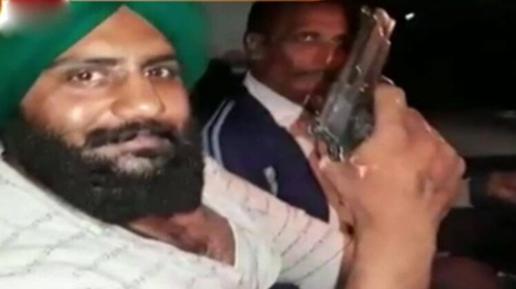 100 शहर 100 खबर