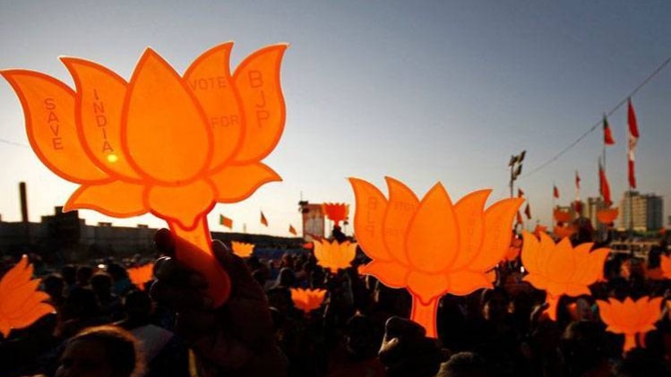 10 मिनट 50 खबरें