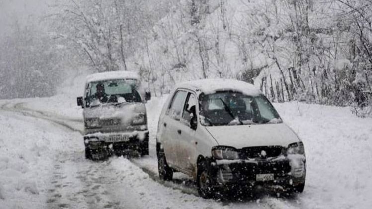 10 मिनट 50 खबरें