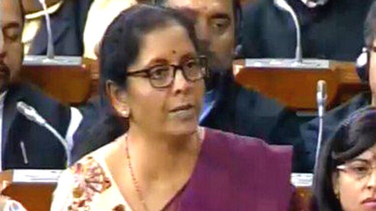 रक्षा मंत्री निर्मला सीतारमण