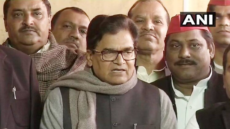 10 मिनट 50 खबरें