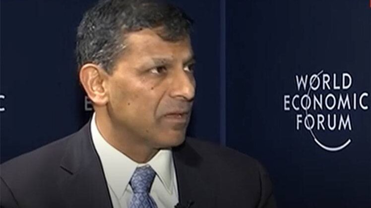दावोस में पूर्व RBI गवर्नर रघुराम राजन से खास बातचीत