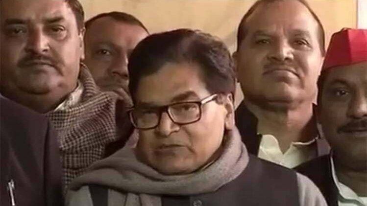 यूपी में गठबंधन बाकी, संसद में SP-BSP साथी!