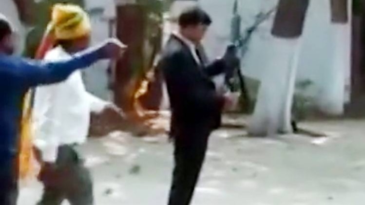 हवाई फायरिंग