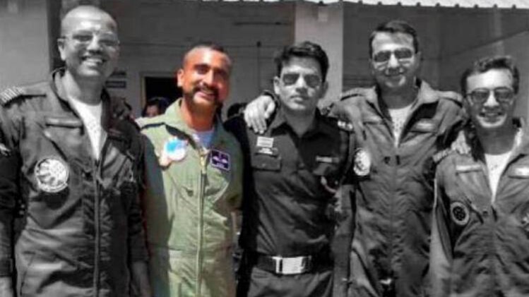 IAF पायलट अभिनंदन कल भारत वापस आ रहे हैं.