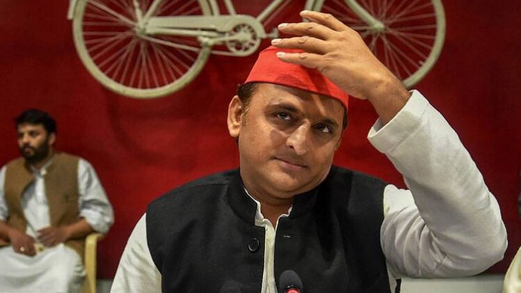 अखिलेश यादव