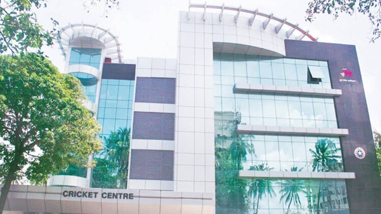 10 मिनट 50 खबरें