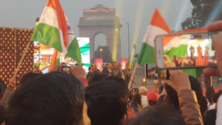 पुलवामा हमले का विरोध