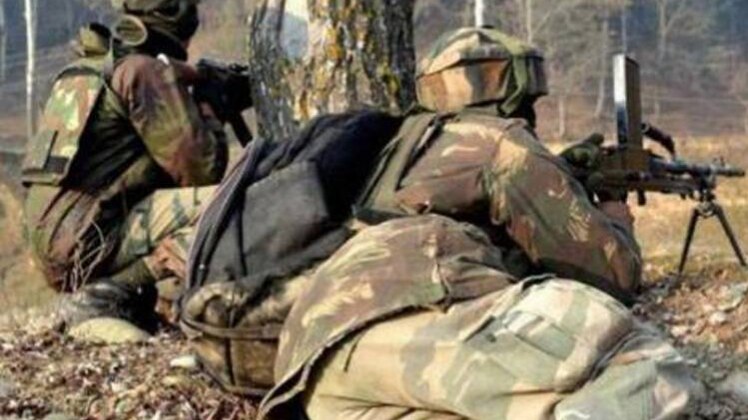 घाटी में आतंकियों और सुरक्षाबलों के बीच मुठभेड़(फाइल फोटो)