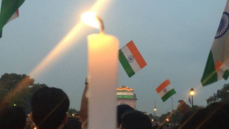 पुलवामा हमले का विरोध