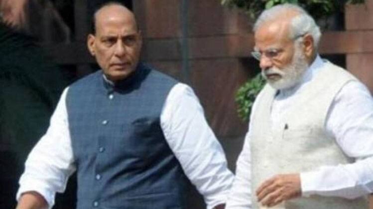 राजनाथ सिंह और पीएम मोदी (फाइल फोटो)