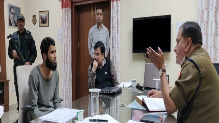 10 मिनट 50 खबरें