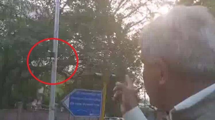 क्या चुनावी घोषणा के बाद AAP के दफ्तर की हो रही है निगरानी?