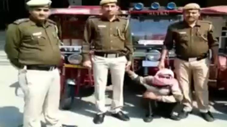 दिल्ली नॉनस्टॉप 100