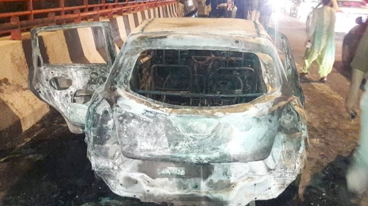 दिल्ली नॉनस्टॉप 100