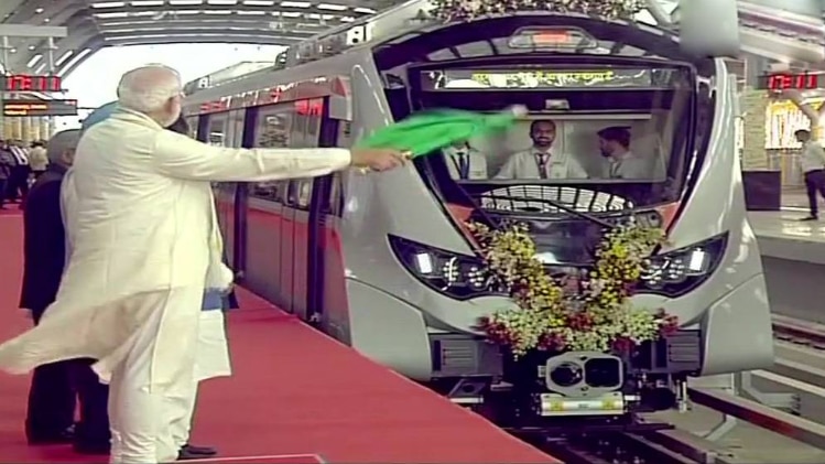 PM मोदी का अहमदाबाद को मेट्रो की सौगात (फाइल फोटो)