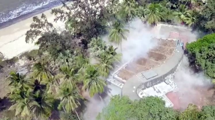 नीरव मोदी का बंगला ध्वस्त