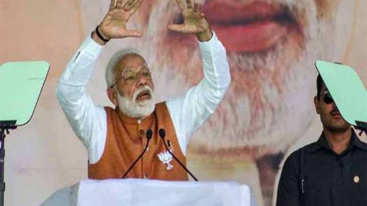 मेरठ में चुनावी रैली के दौरान पीएम मोदी